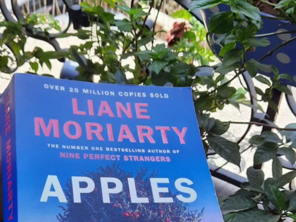 Book review of best selling novel Apples Never Fall by Liane Moriarty